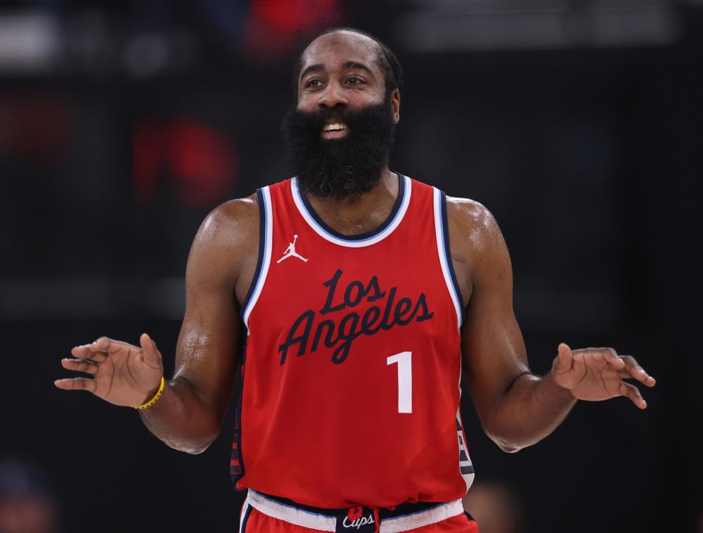 尽管阵容整 尽管阵容整