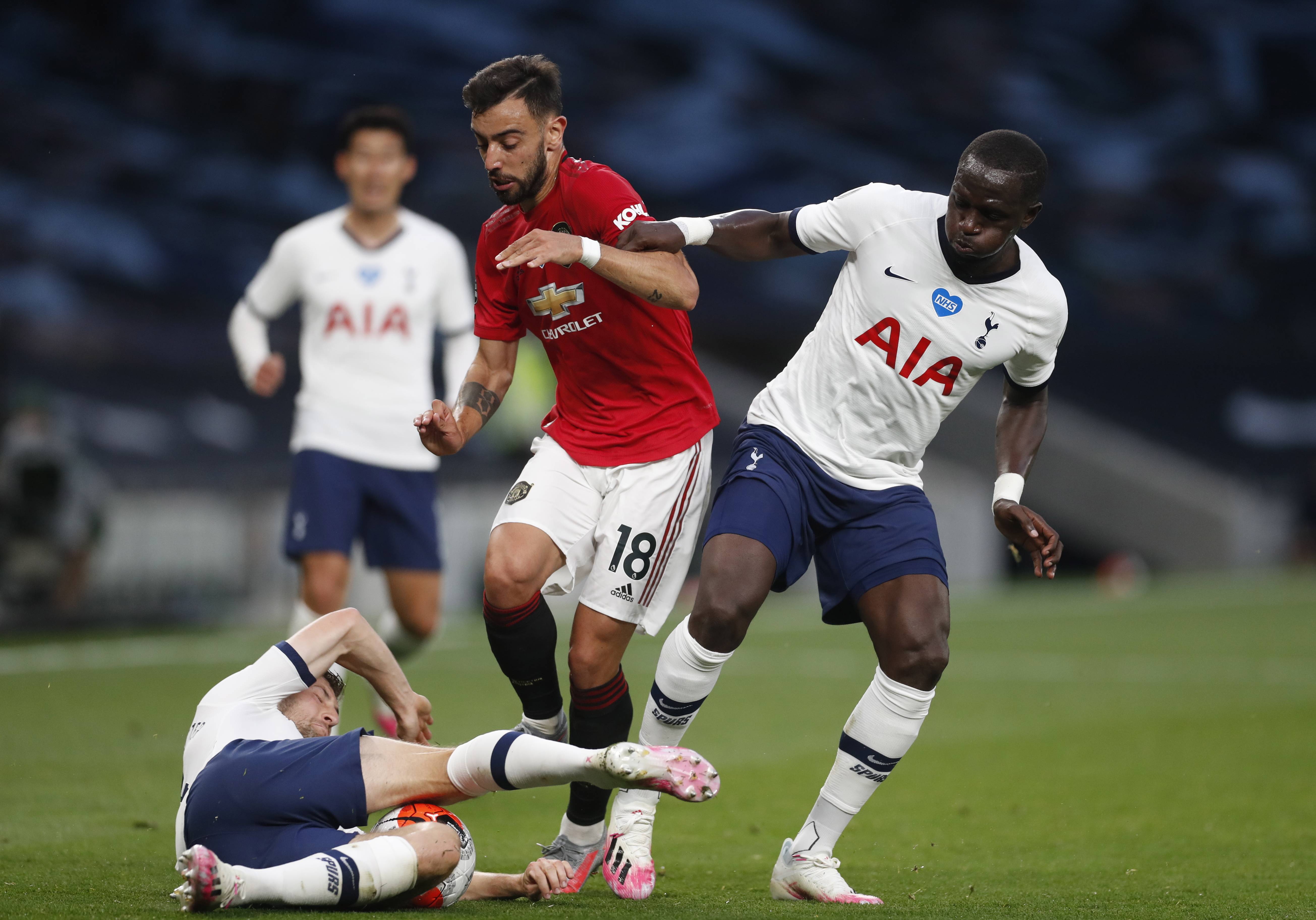 譬如在游泳 譬如在游泳