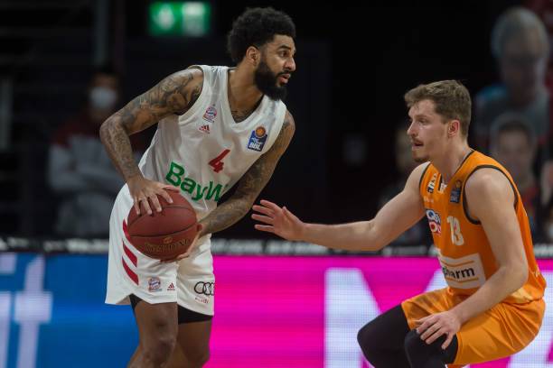 随着更多国 随着更多国