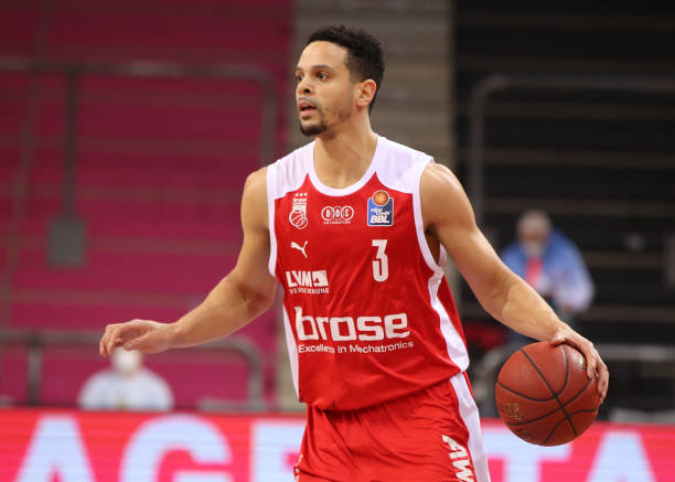 独特的左手 独特的左手